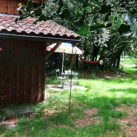 Alloggio per agriturismo La Palombière *